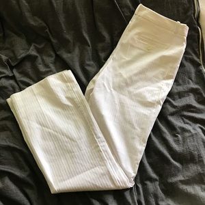 EUC Worthington Textured White Slacks